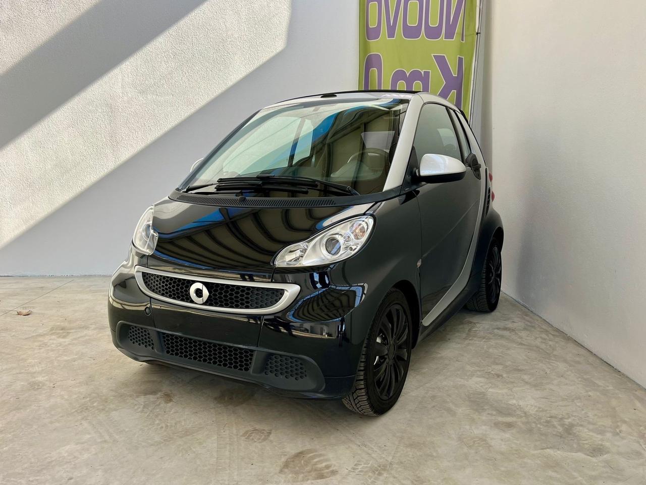 Smart ForTwo 1000 52 kW MHD cabrio passion