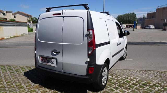 RENAULT - Kangoo - DOBLO 1500 DCI