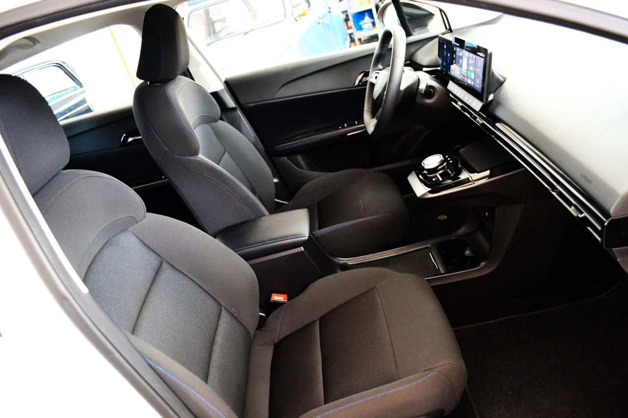 MG MG4 Electric 54KW 73CV 5p. Automatic NEOP. 2024