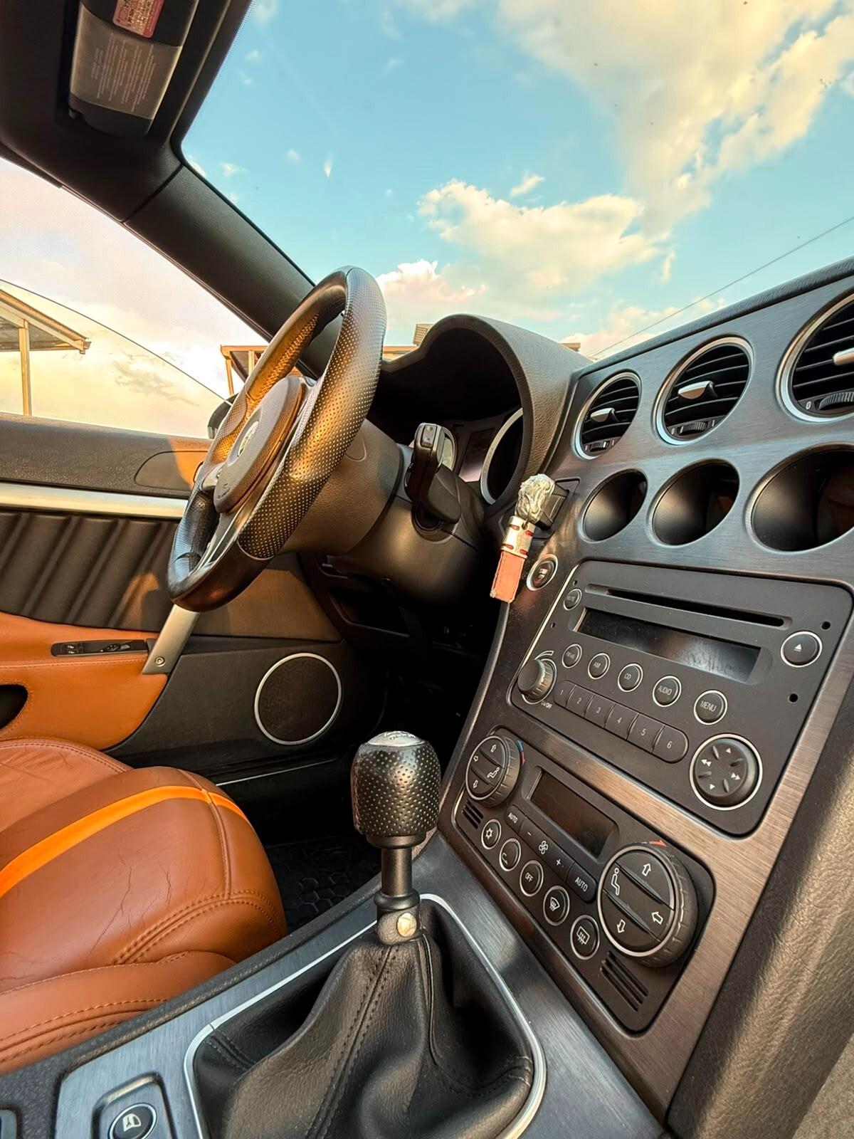 Alfa Romeo Spider 1750 TBi