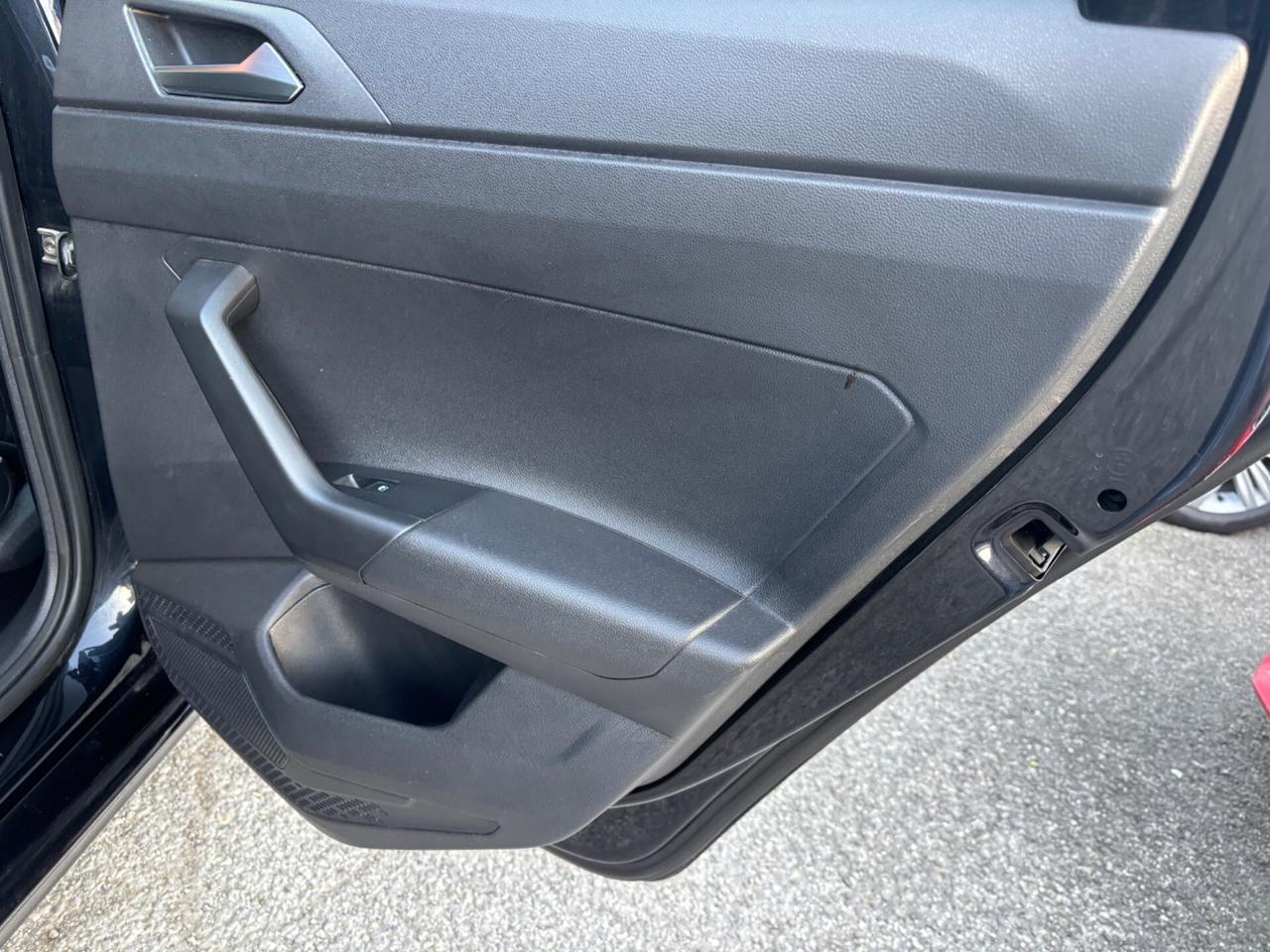 Volkswagen Polo 1.0 5p. Comfortline OK NEOPATENTATI