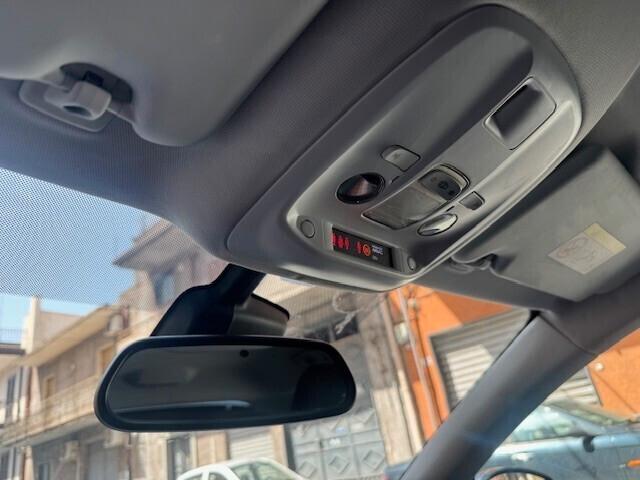 Peugeot 308 1.6 HDi Diesel 100CV - Berlina 2016