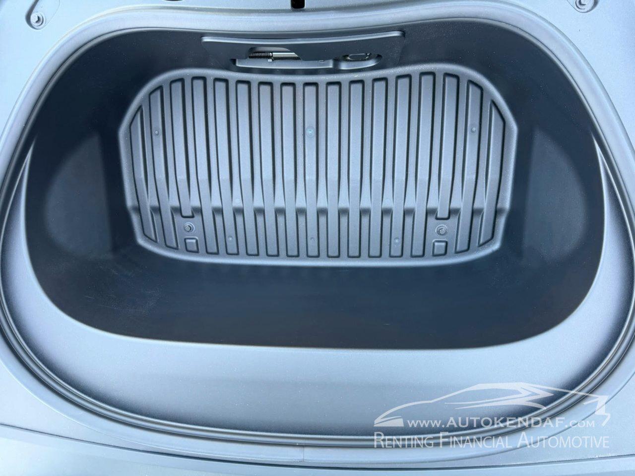 Tesla Model 3 Premium rwd Long Range
