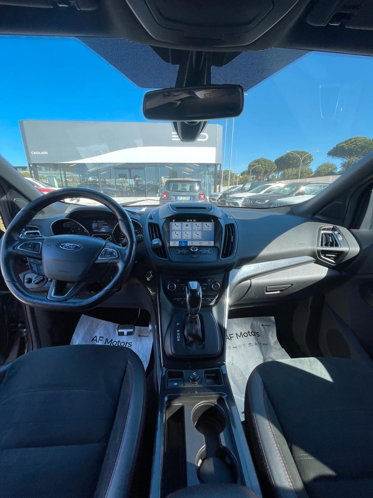 Ford Kuga 2.0 TDCI 180 CV S&S 4WD Powershift ST-Line