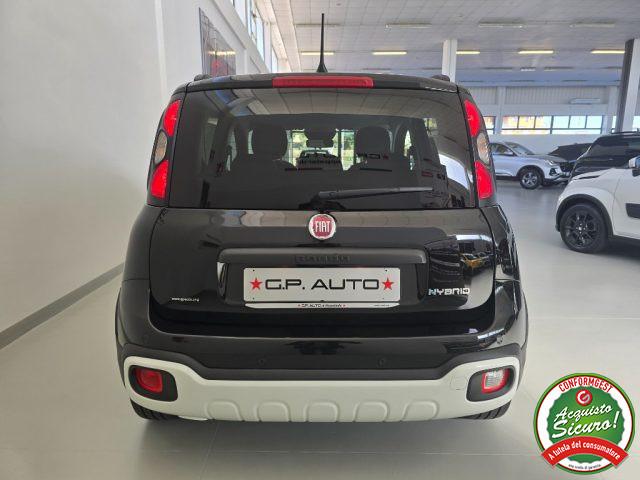 FIAT Panda 1.0 FireFly S&S Hybrid Pandina