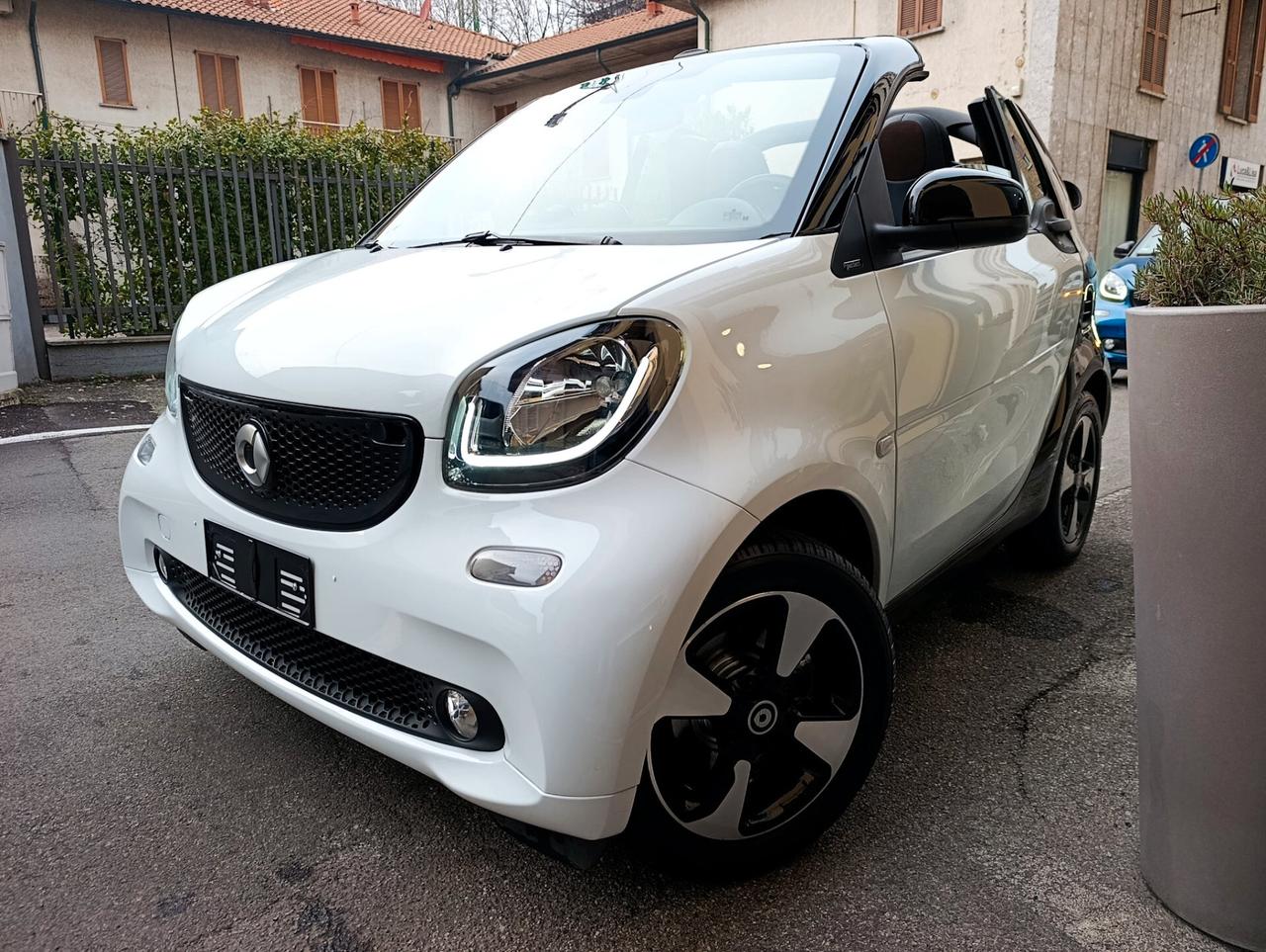 Smart ForTwo 70 1.0 twinamic cabrio Perfect 19 Bellissima