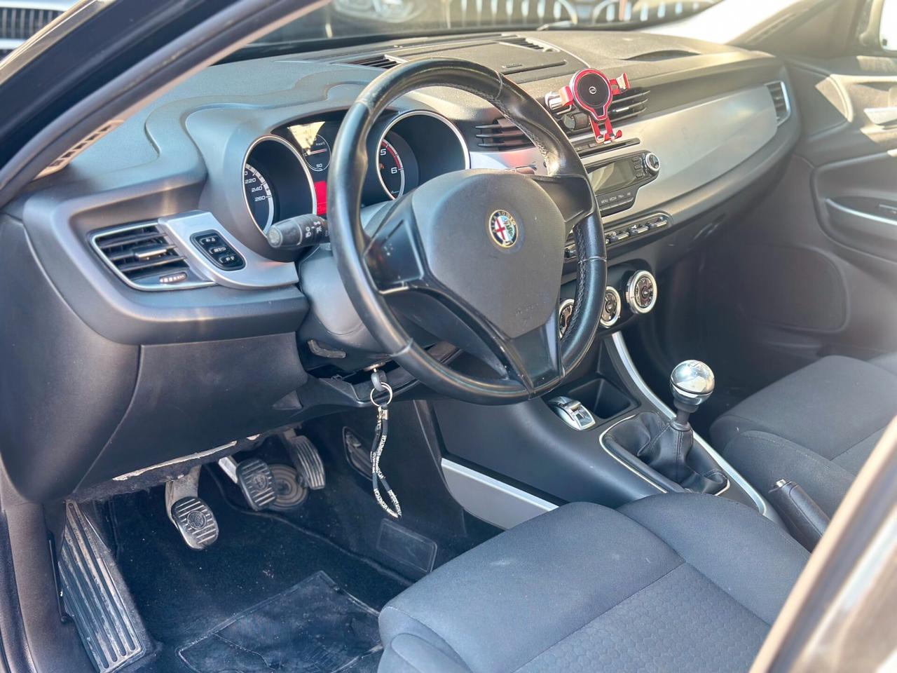 Alfa Romeo Giulietta 1.6 JTDm-2 105 CV