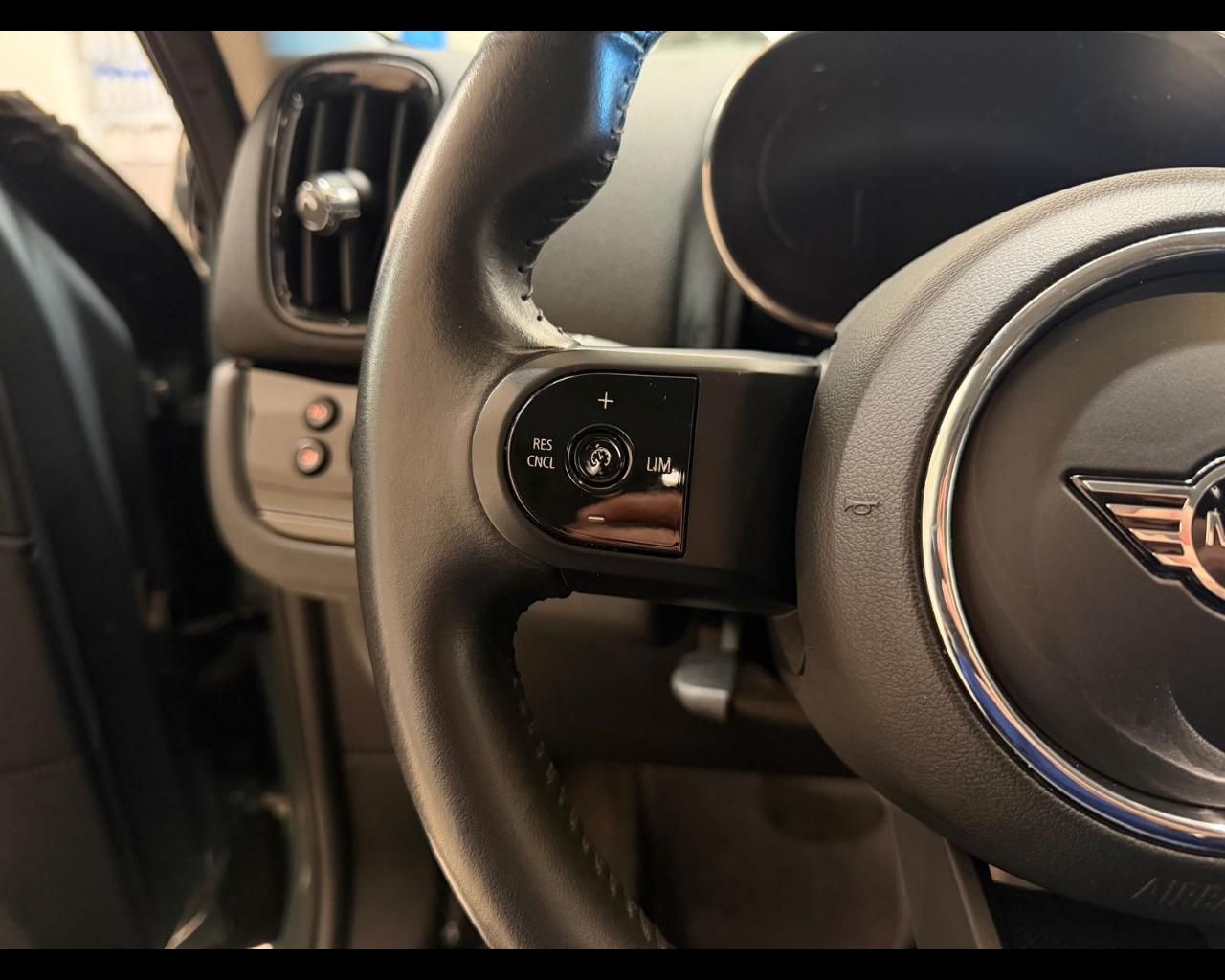 MINI Mini Countrym.(F60) - Mini 2.0 Cooper D Classic Countryman