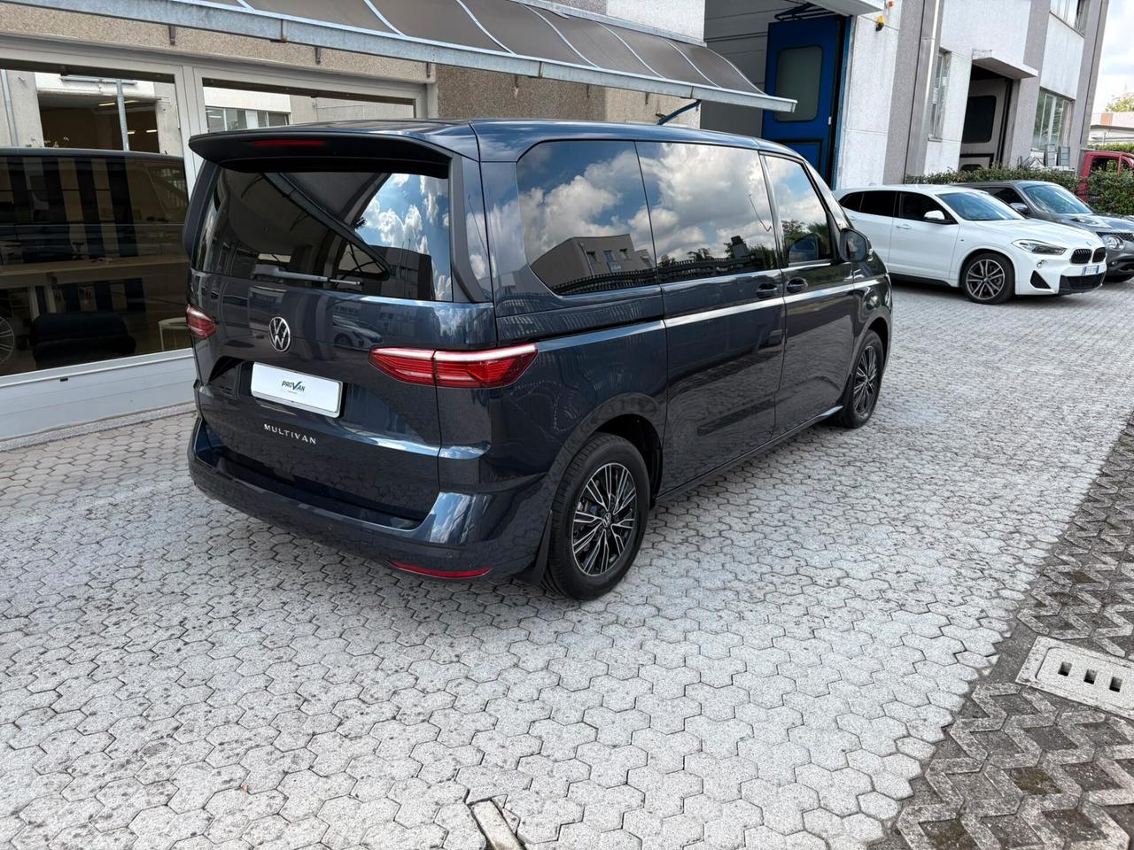 Volkswagen Multivan 2.0 TDI 150CV DSG Space 7 POSTI