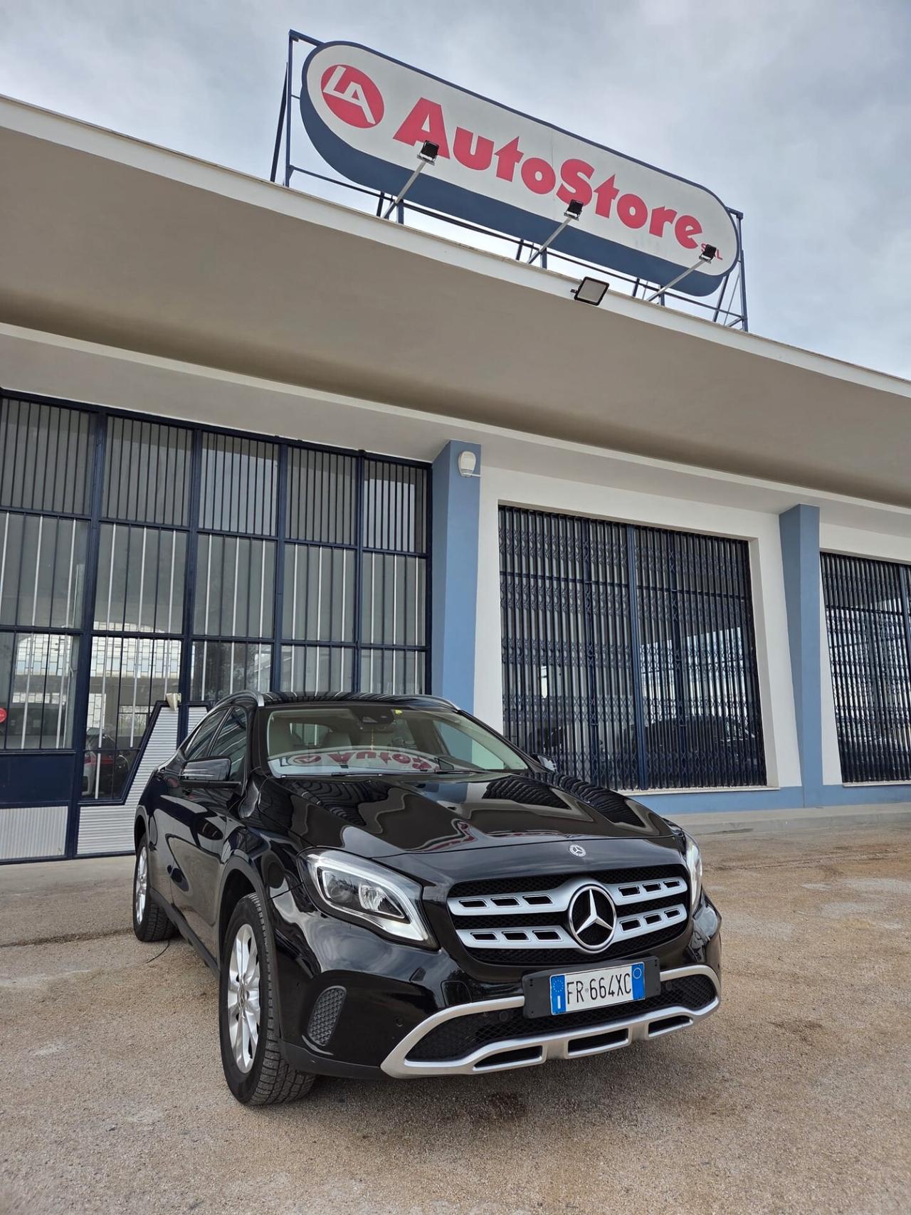 Mercedes-benz GLA 220 d Automatic 4Matic Premium
