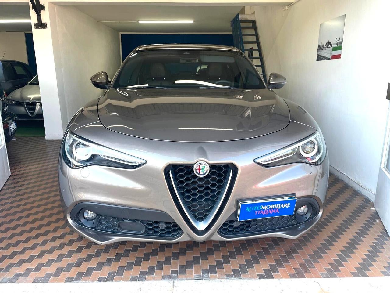 Alfa Romeo Stelvio 2.2 Turbodiesel 210 CV AT8 Q4