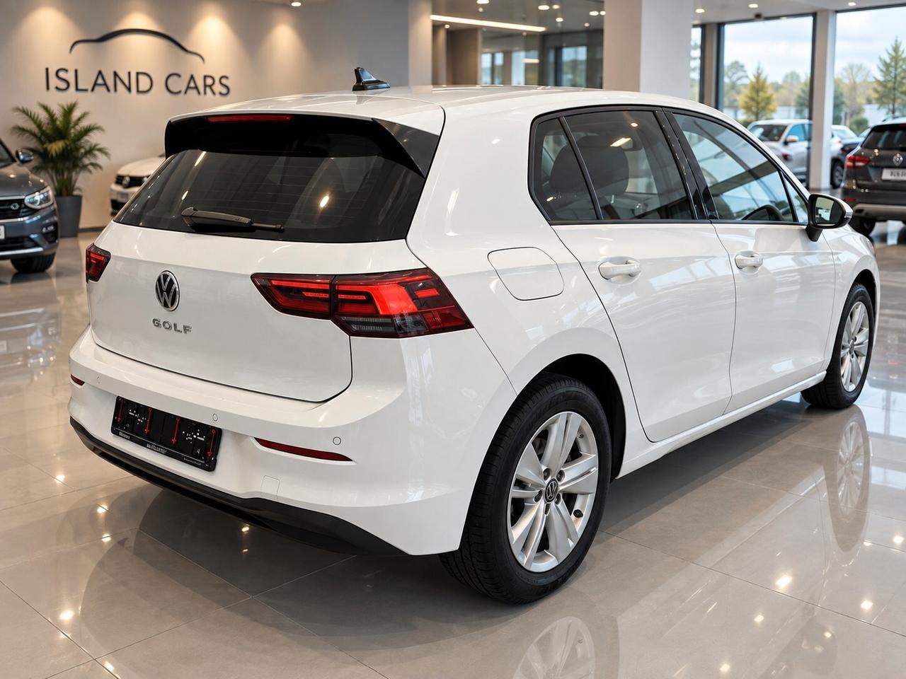Volkswagen Golf VIII 1.0 TSI