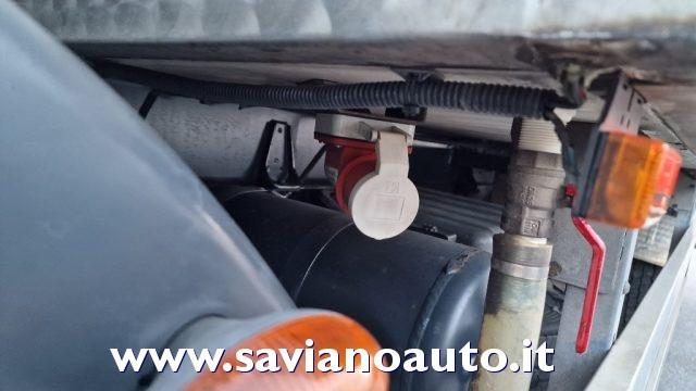 IVECO 120E25 FRIGO+SPONDA