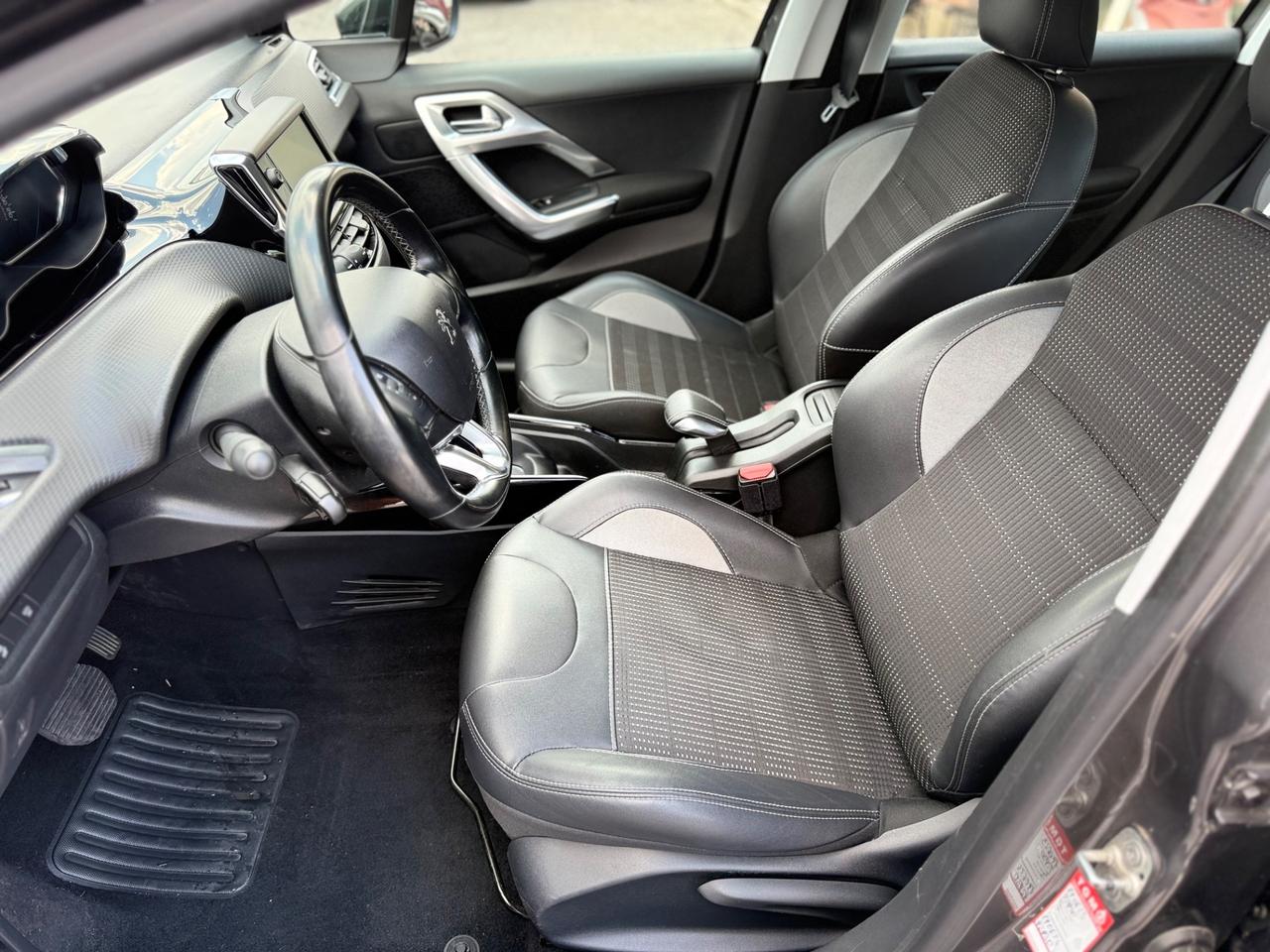 Peugeot 2008 BlueHDi 120 EAT6 S&S Allure