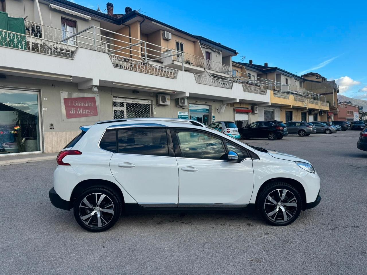 Peugeot 2008 1.6 e-HDi 115 CV Stop&Start Féline GARANZIA