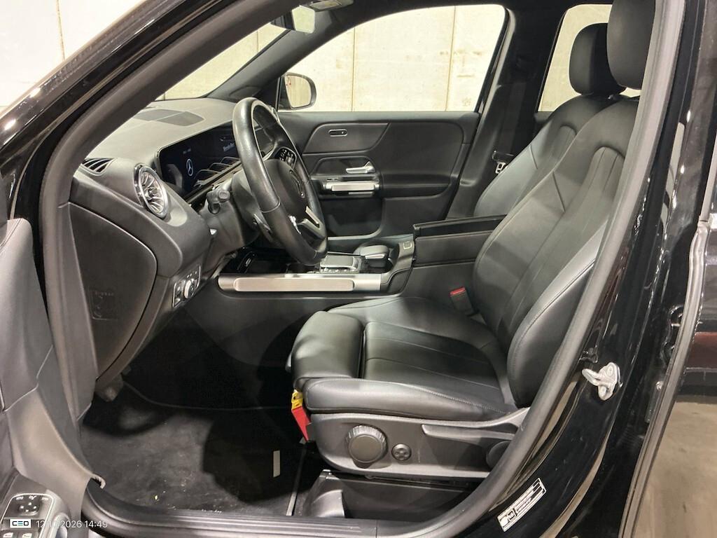 MERCEDES-BENZ GLB 180D 115CV AUTOMATIC BUSINESS SOLUTION ( FARI LED - CRUISE - PELLE - NAVI PREMIUM - PARK ASSIST )
