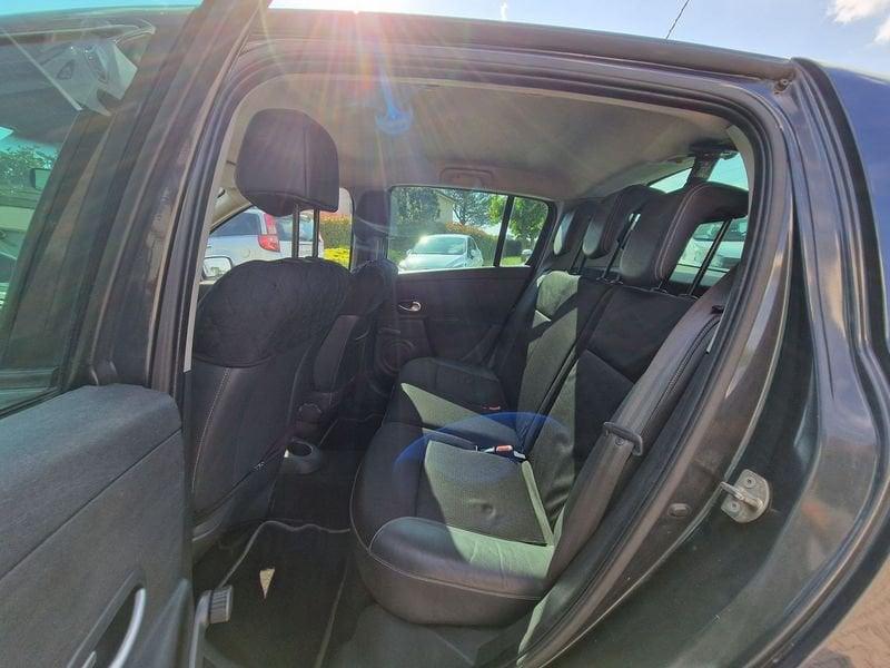 Renault Clio Clio 1.2 16V 5 porte Le Iene