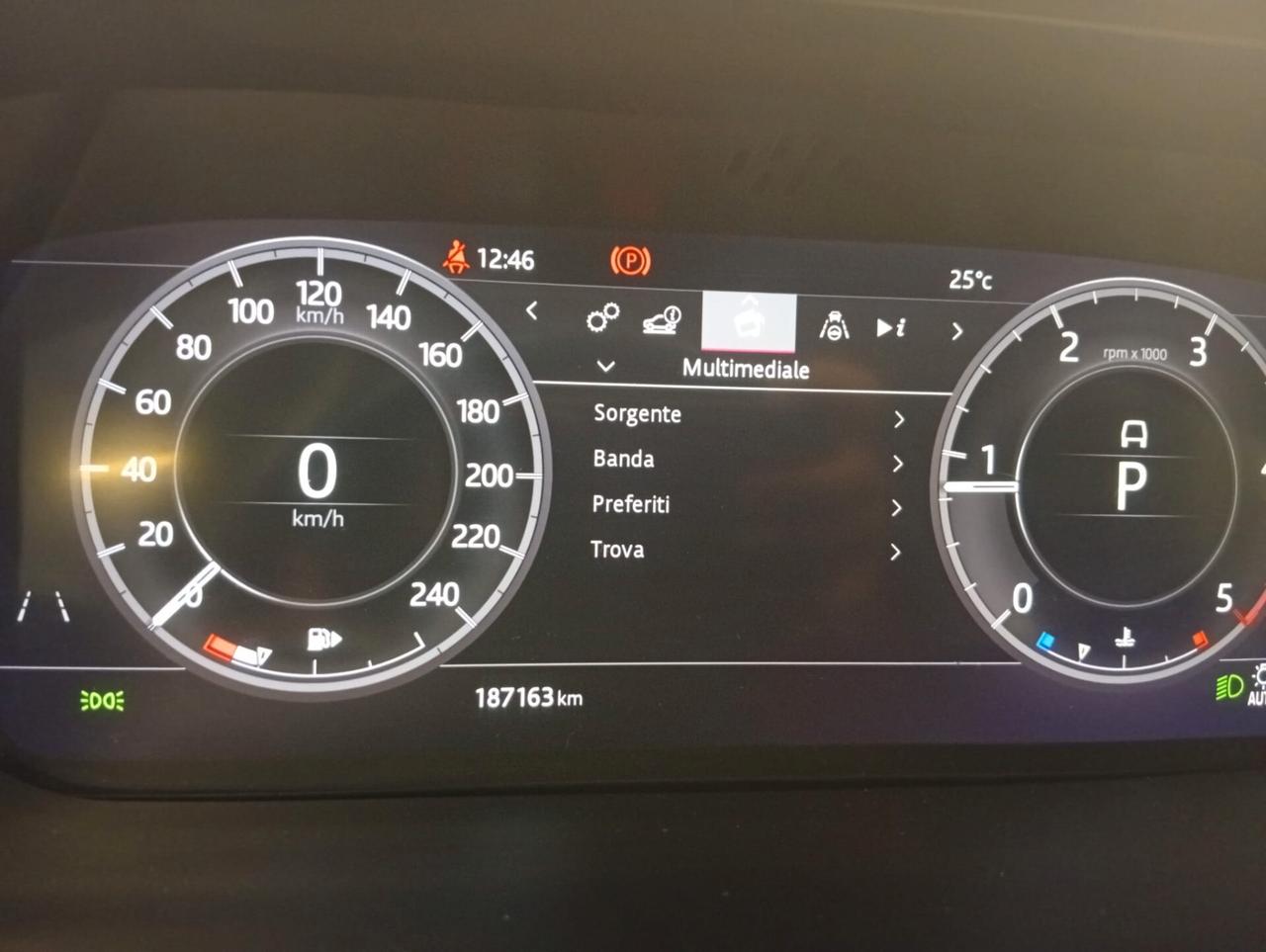 LAND ROVER DISCOVERY SPORT 2.0D AWD 2020 IDEALE PER NEOPATENTATI