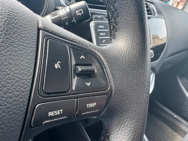Kia Rio 1.1 CRDi 5p. Cool OK NEOPATENTATI !!
