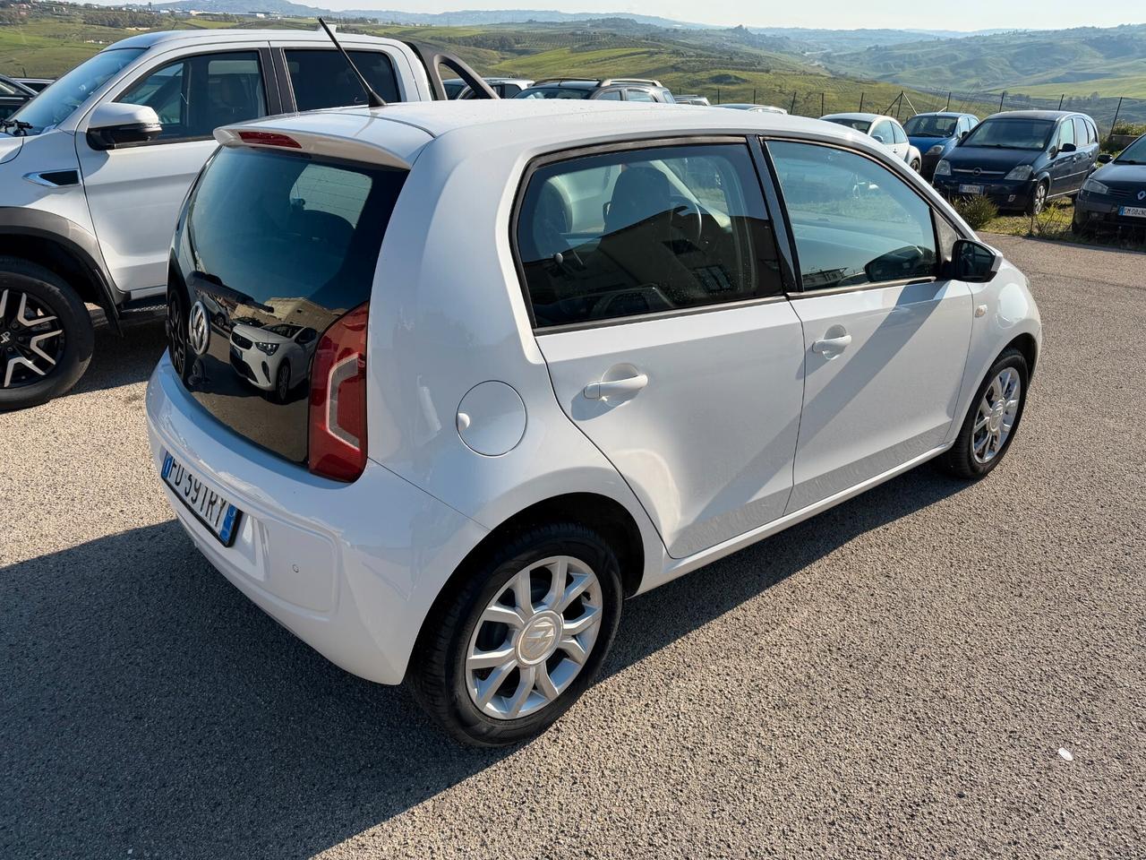 Volkswagen UP! 1.0 75 benzina