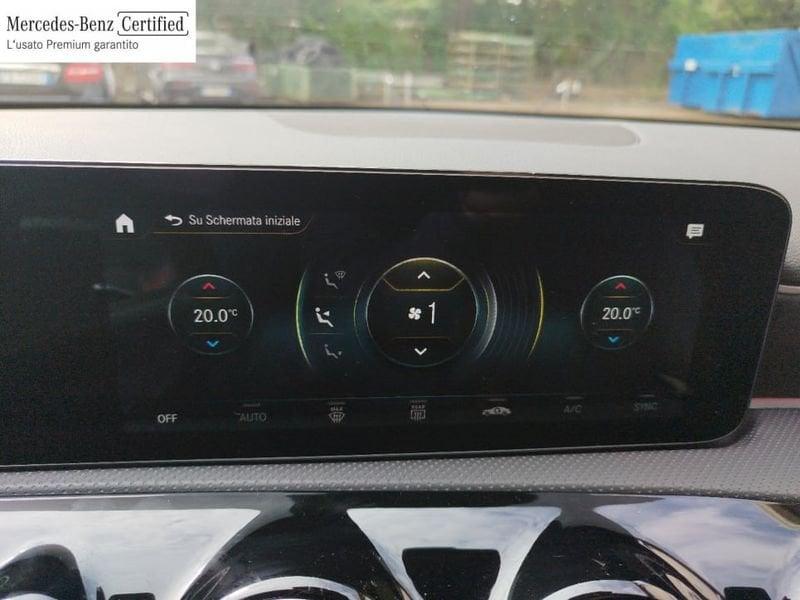 Mercedes-Benz Classe A A 200 D PREMIUM 4MATIC AUTO