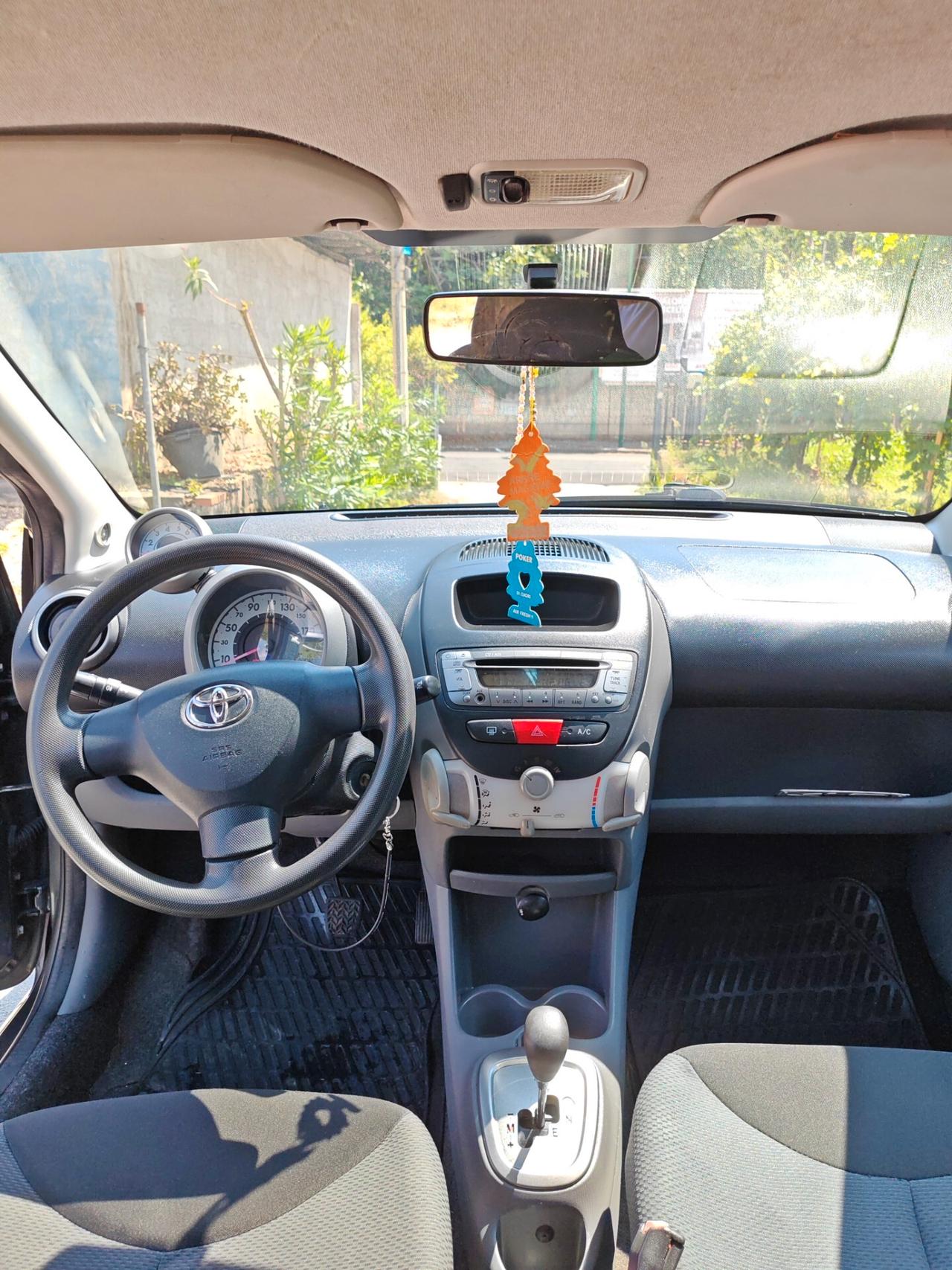 AUTOMATICA! Toyota AYGO ZONA VOMERO NUOVISSIMA