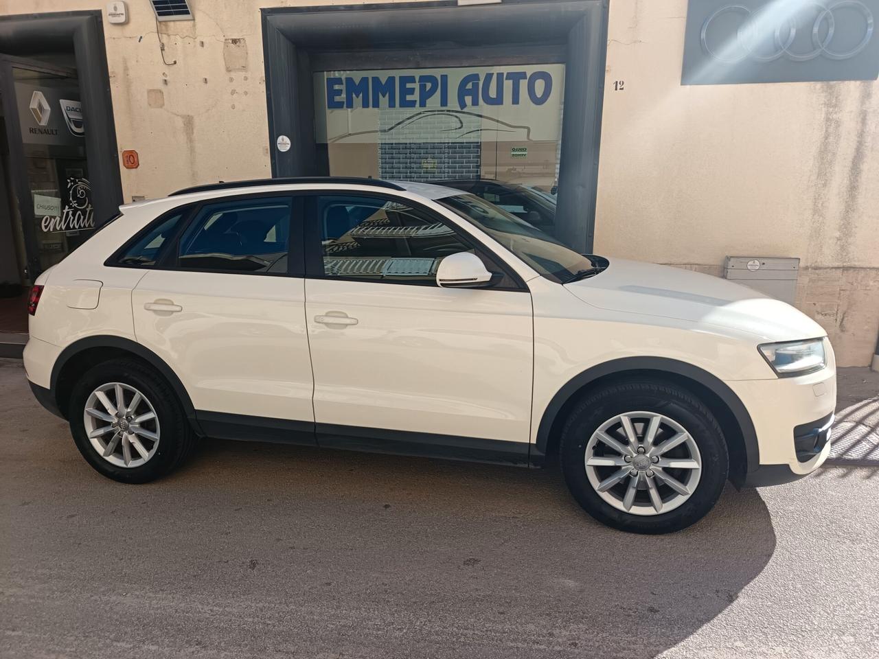 Audi Q3 2.0 TDI 140cv Business