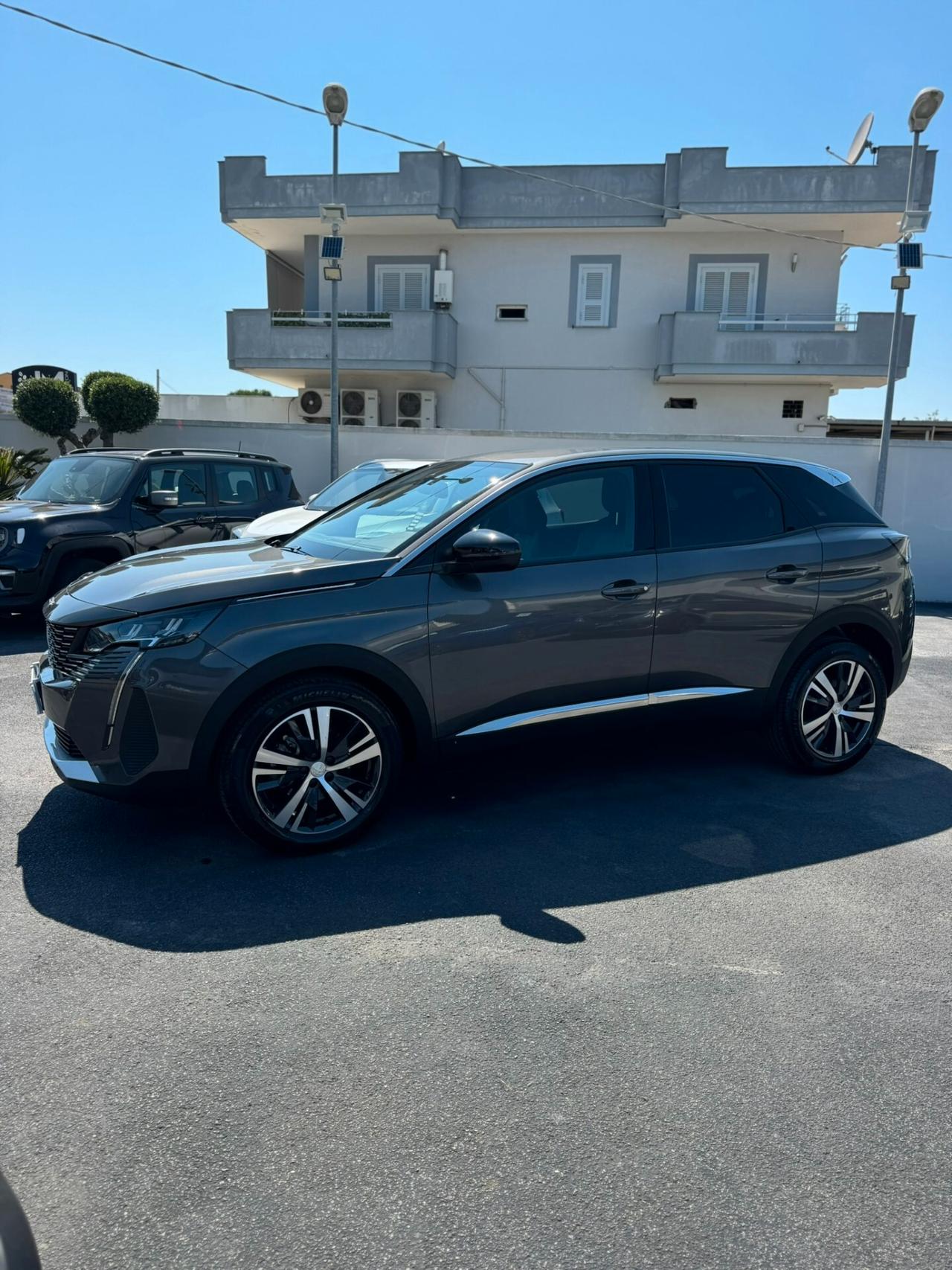 Peugeot 3008 BlueHDi 130 S&S EAT8 Allure Pack 04/2024