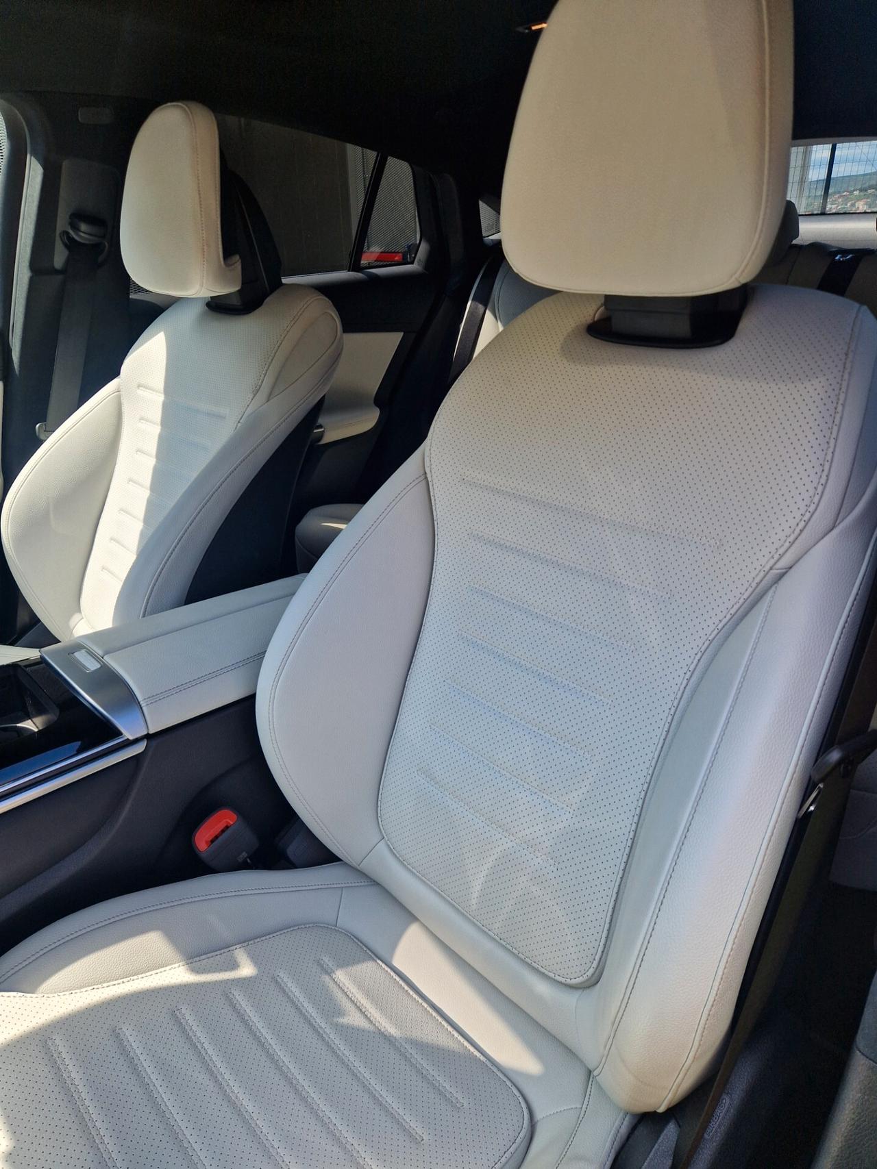 Mercedes-benz GLC 300 Hybrid AMG Line Premium