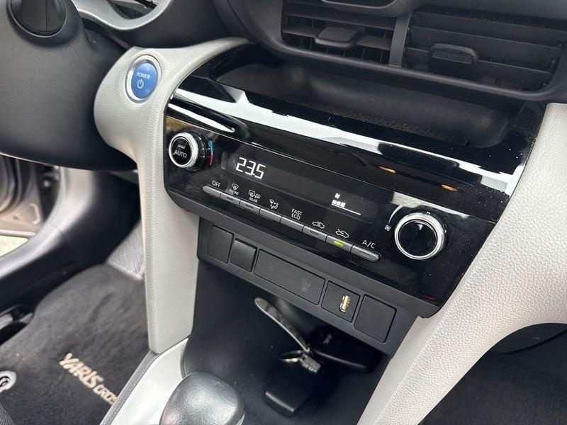 Toyota Yaris Cross 1.5h Business fwd 116cv e-cvt