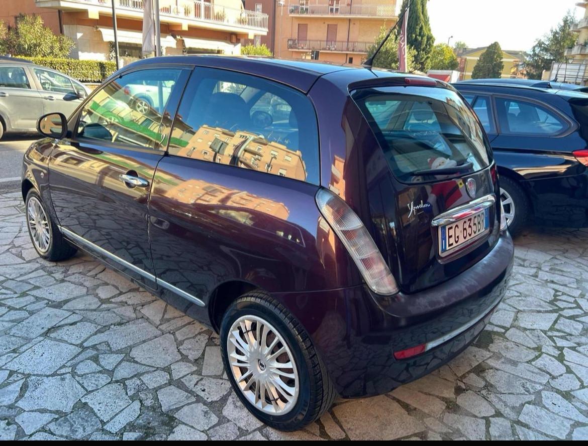 Lancia Ypsilon 1.2 69 CV Elle