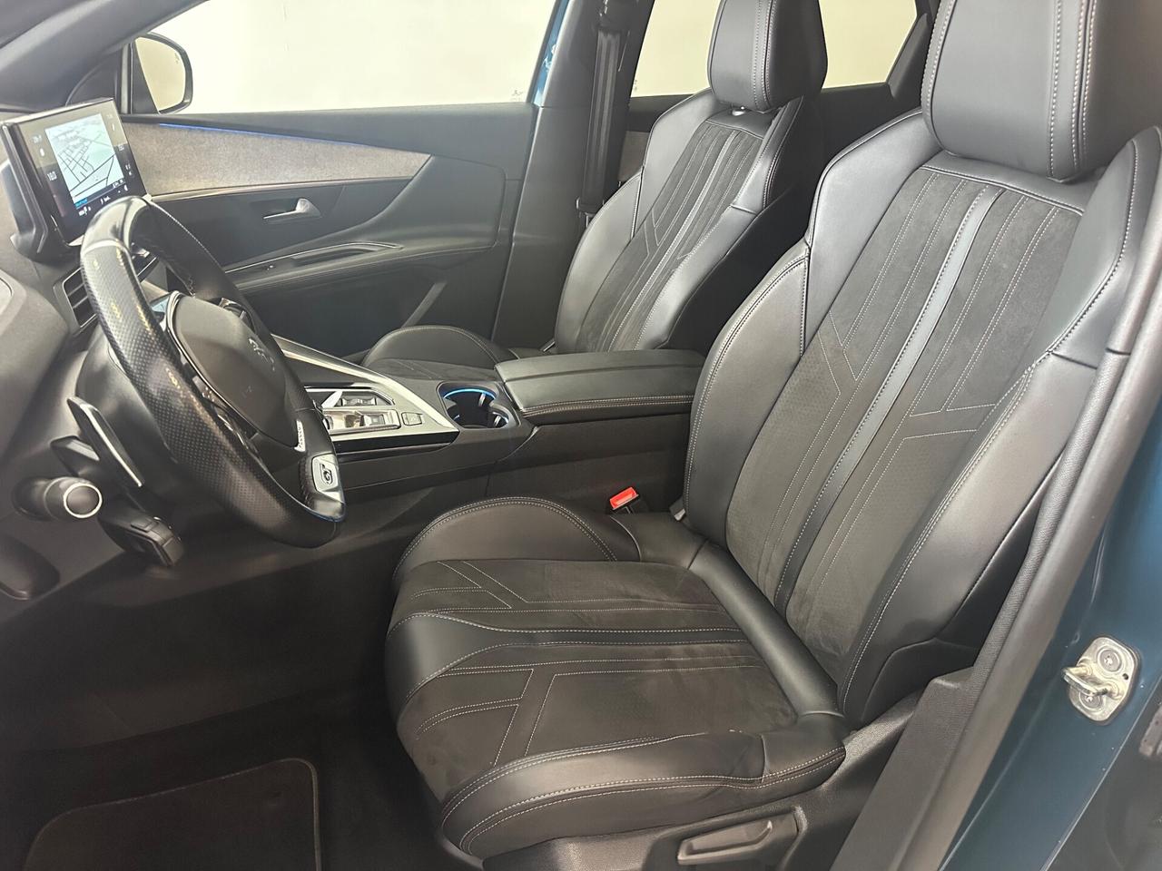 Peugeot 3008 BlueHDi 130 S&S EAT8 Allure Pack