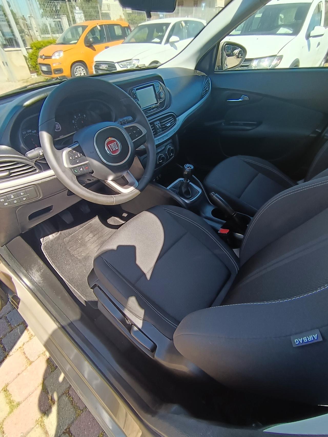 Fiat Tipo 1.4 T-Jet 120CV GPL 5 porte Easy