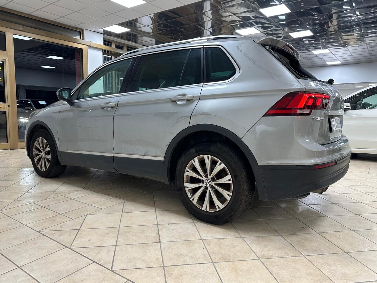 Volkswagen Tiguan 2.0 TDI Business 150cv dsg *IVA DEDUCIBILE*