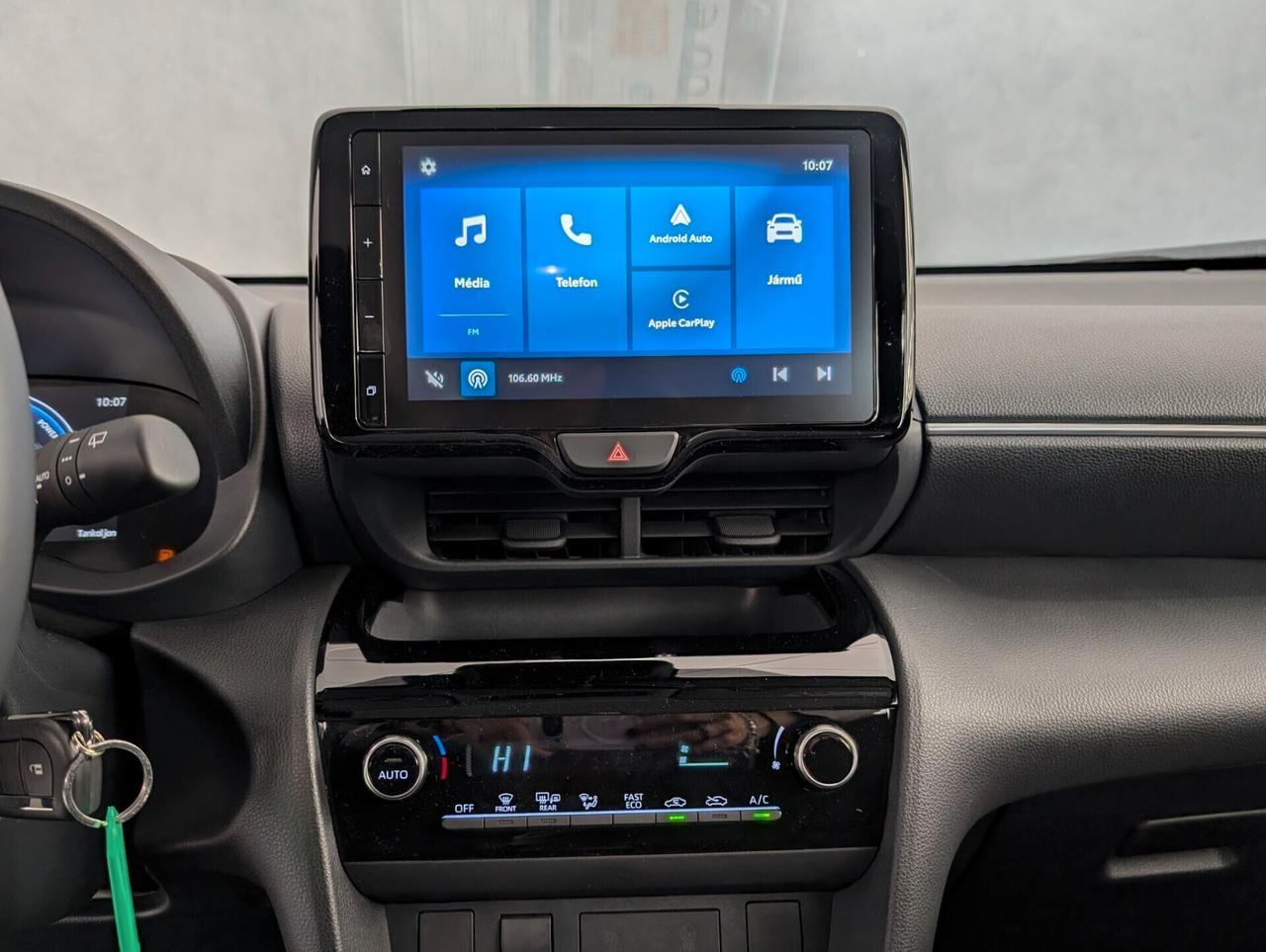 TOYOTA YARIS CROSS 1.5 HYBRID 116 CV ACTIVE KM0