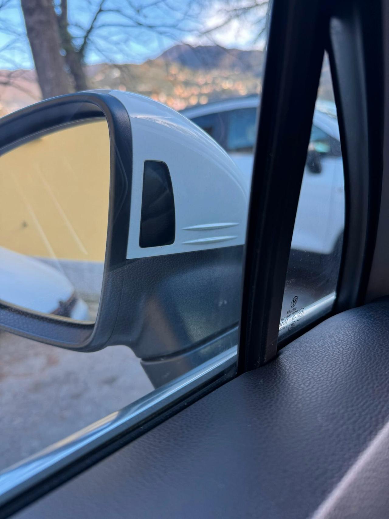 Volkswagen Tiguan 2.0 TDI SCR DSG 4MOTION Advanced BMT FULL OPT. GARANZIA 1 ANNO