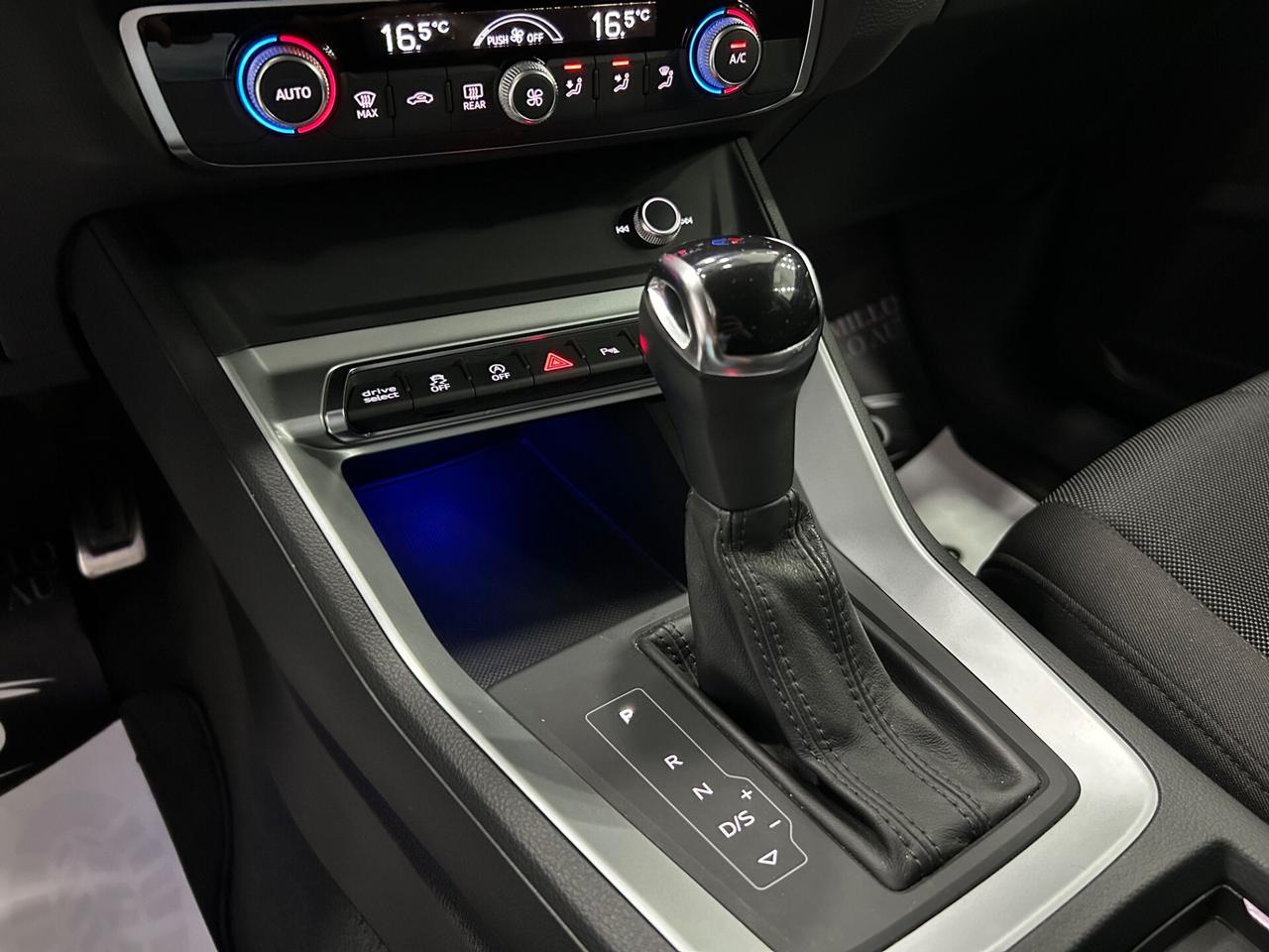 Audi Q3 SPB 35 TDI S tronic Business Plus