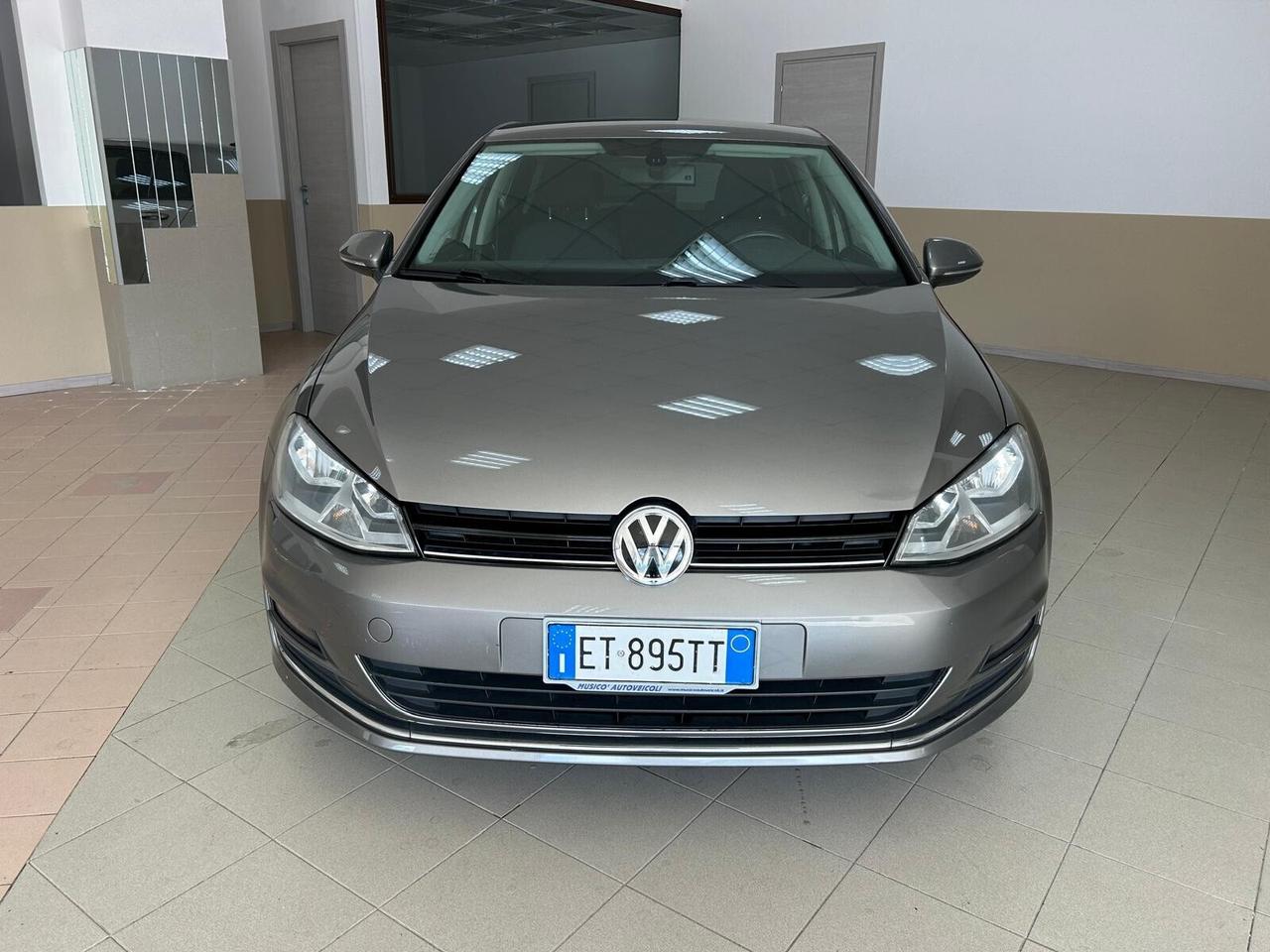 Volkswagen Golf 1.6 TDI DSG 5p. Highline BlueMotion Technology