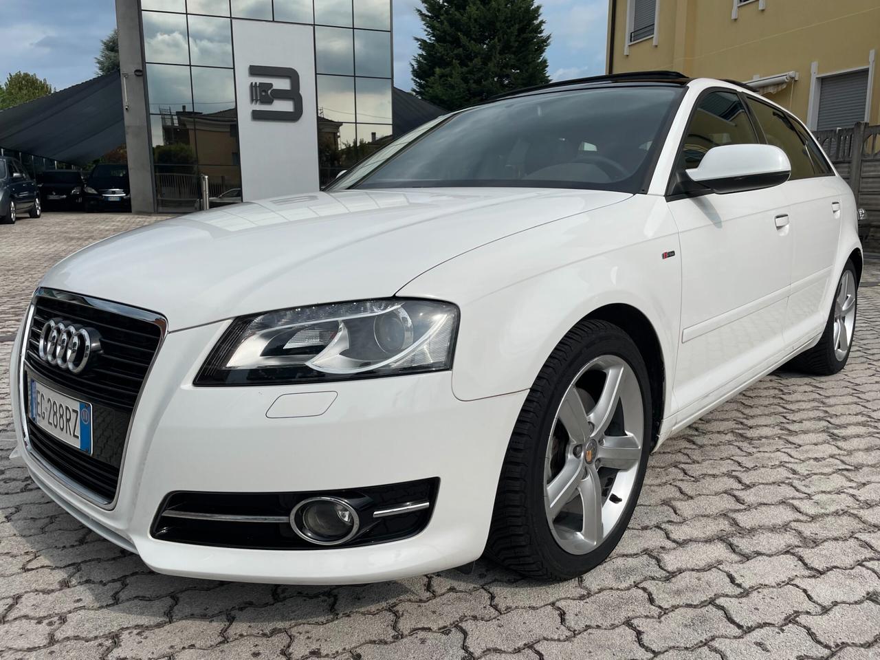 Audi A3 Sportback 1.2 tfsi S-LINE TOTALE+TETTO+XENON