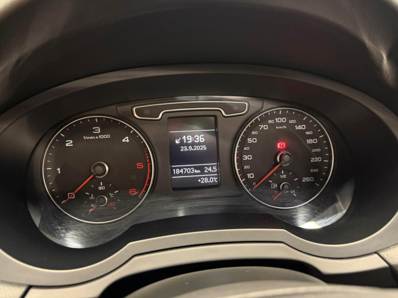 Audi Q3 2.0 TDI 177 CV quattro CON TETTO