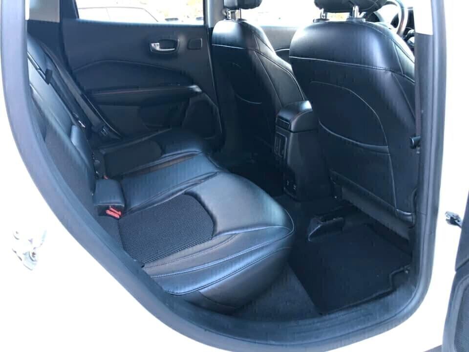 Jeep Compass 2.0 mtj 4WD Limited 2017 bi-color