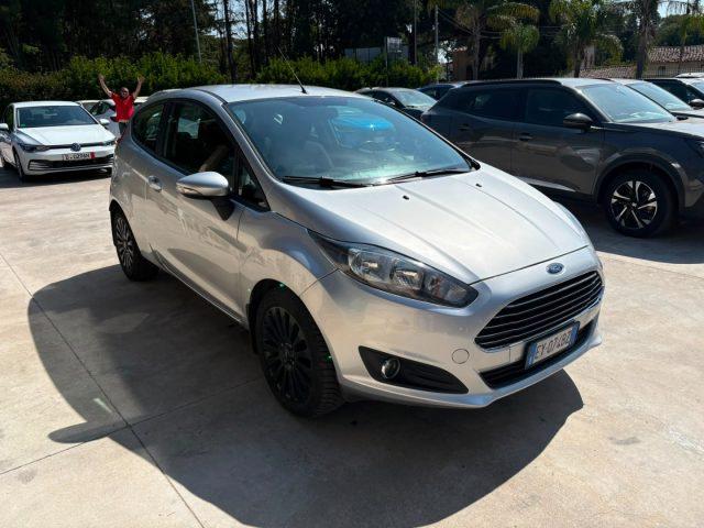 FORD Fiesta 1.4 GPL Titanium