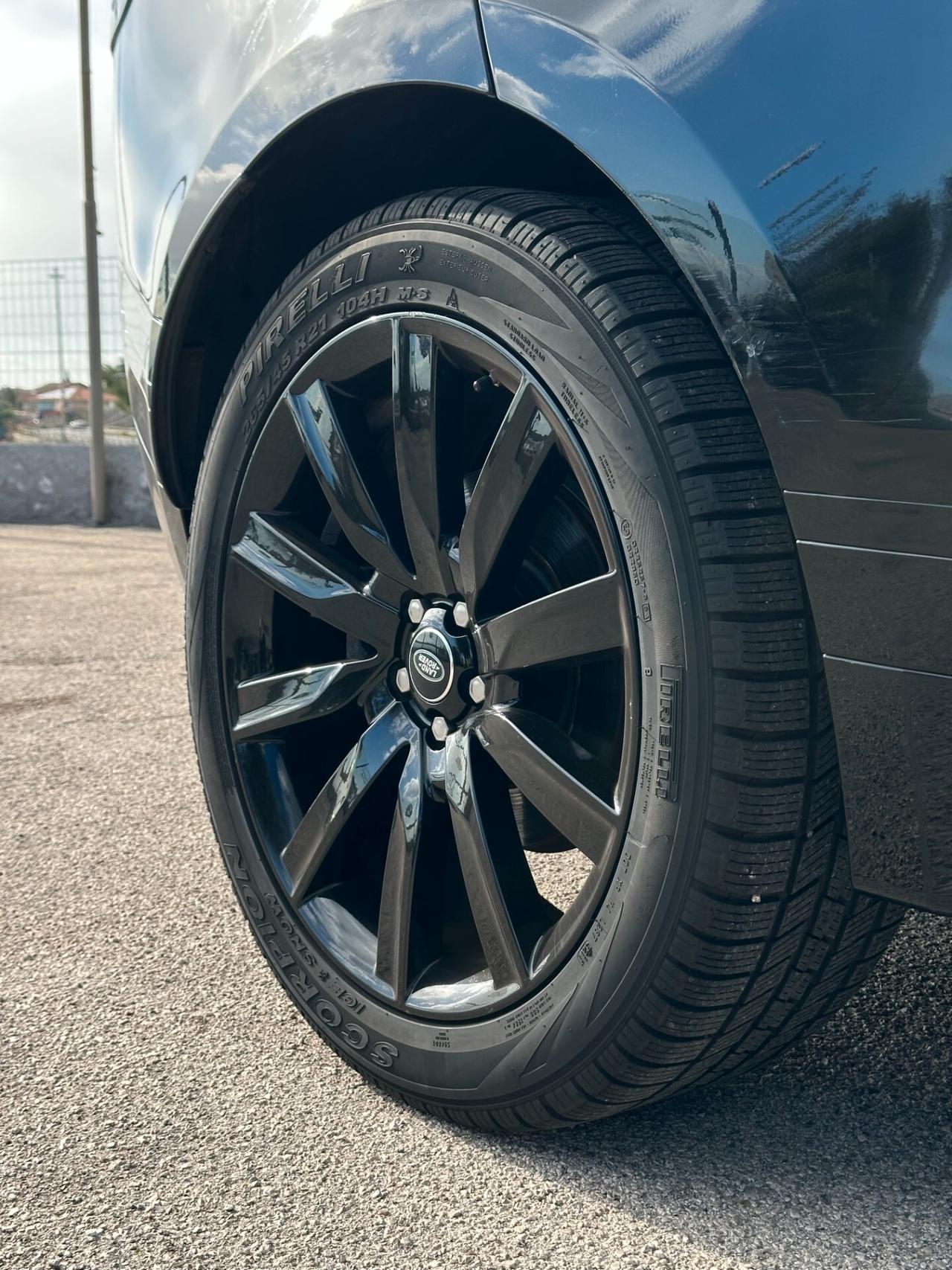 Land Rover Range Velar 2.0D I4 240 CV R-Dynamic HSE