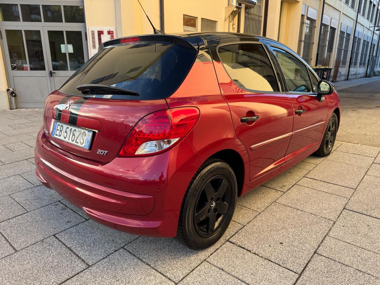 Peugeot 207 1.4 HDi 70CV FAP 5p. XS
