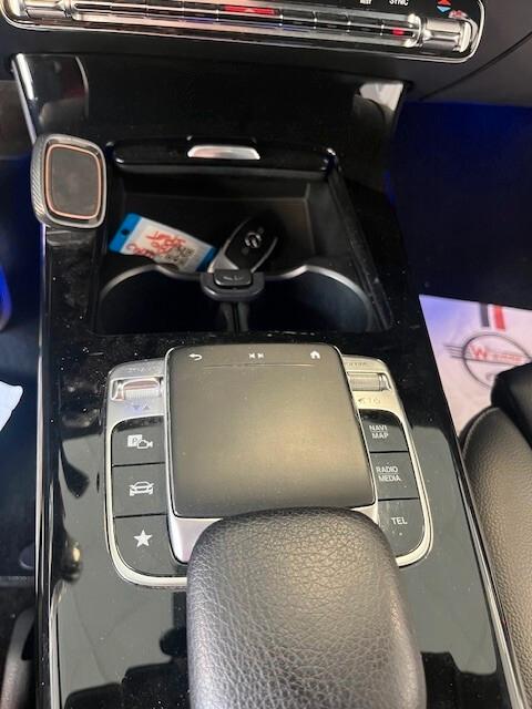 Mercedes-benz A 180 d AUTOMATIC BUSINESS PELLE + PACCHETTO LUCI INTERNO