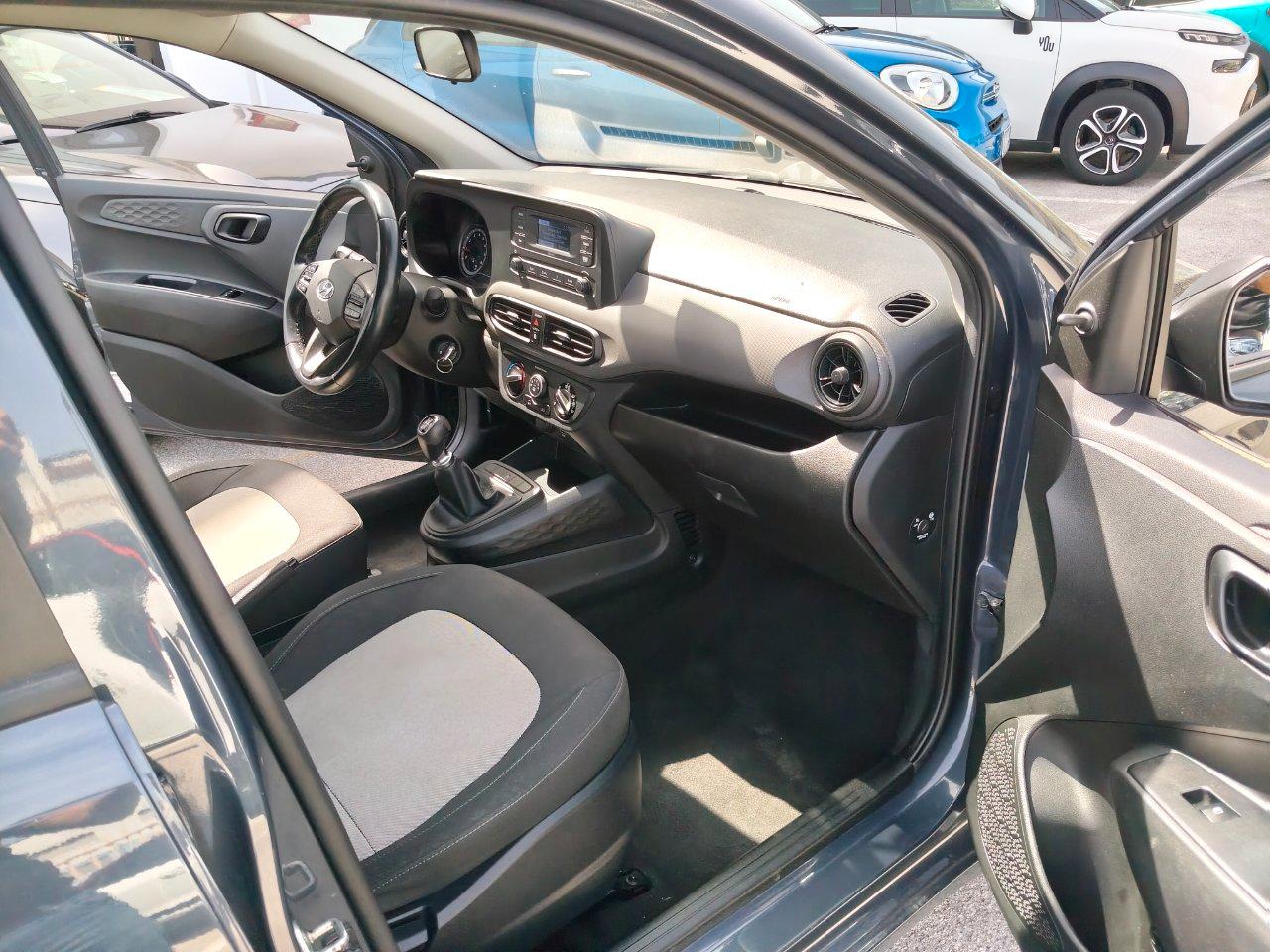 Hyundai i10 1.0 mpi Tech