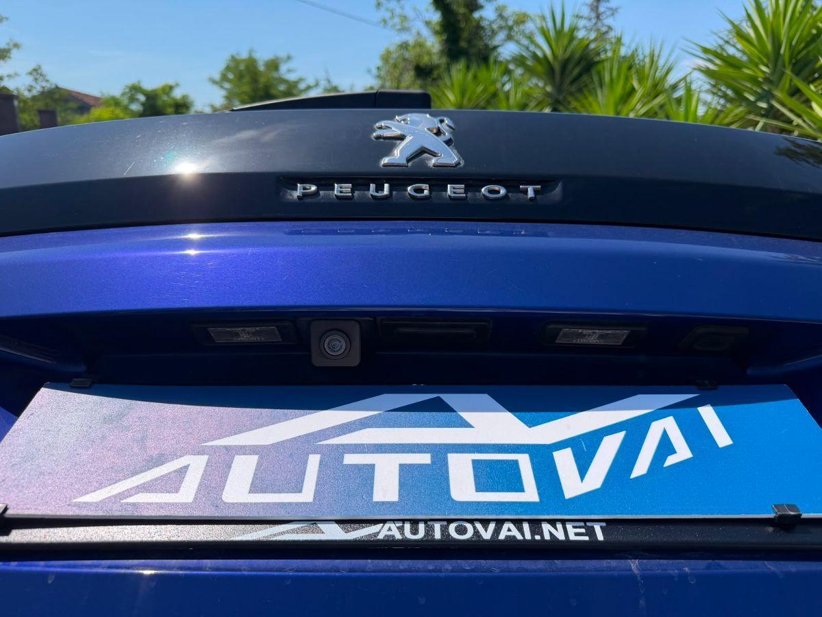 PEUGEOT - 3008 - BlueHDi 150 S&S GT Line