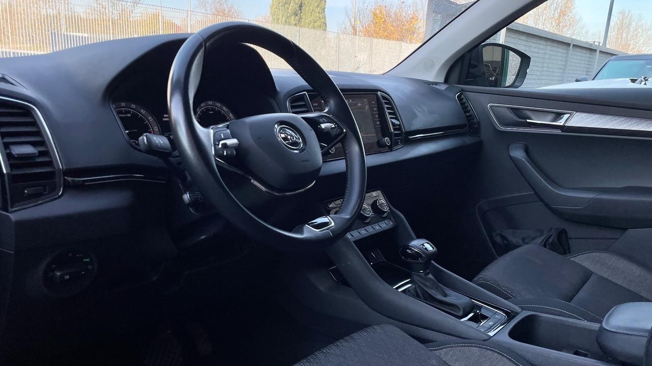 SKODA KAROQ 2.0 TDI STYLE DSG 115CV - FULL LED, KEYLESS SYSTEM, NEOPATENTATI
