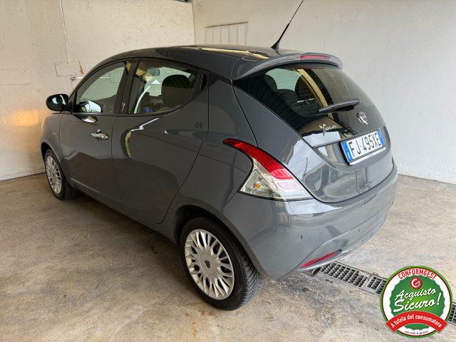 LANCIA Ypsilon 1.2 69 CV 5 porte Platinum PREZZO REALE!!!