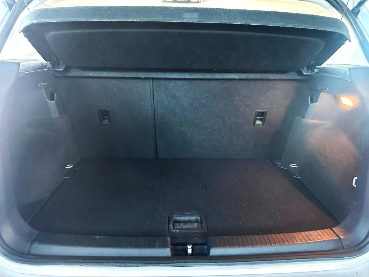 Volkswagen T-Cross 1.0 TSI Style BMT First Edition PREZZO REALE OK NEOPATENTATI